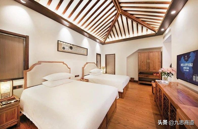 丽江老板的酒店帝国：5天收款163万，学会4招你也能做到