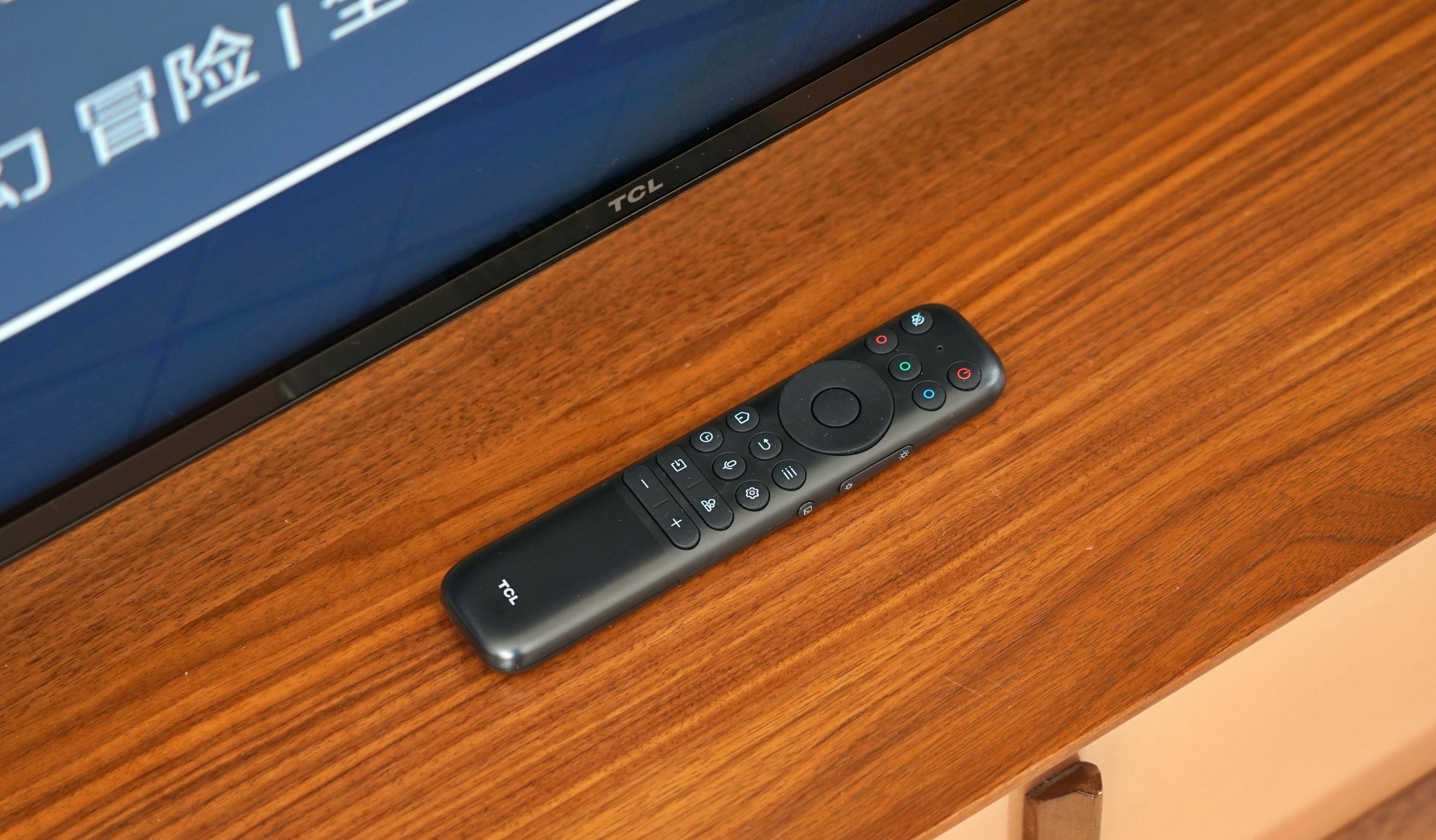 tclminiled和三星miniled哪个好,tclx11qd-miniled电视测评