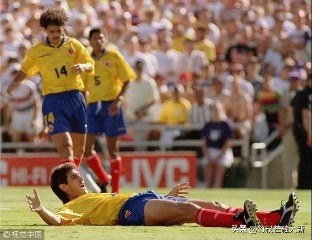 足球就像人生,足球如人生一样中途没有暂停