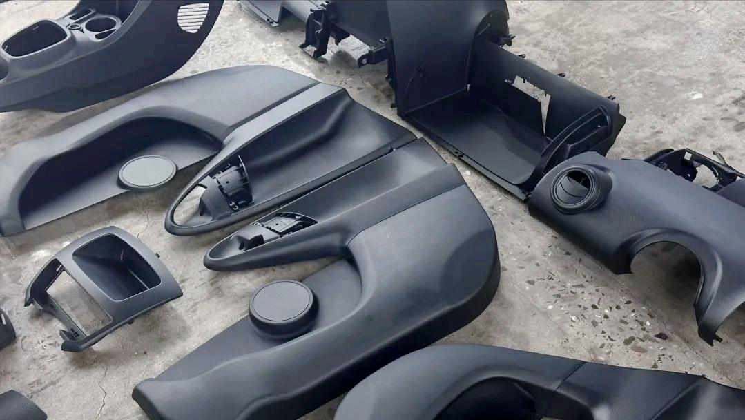 2010款比亚迪f0翻新案例,比亚迪f0全车翻新喷漆多少钱