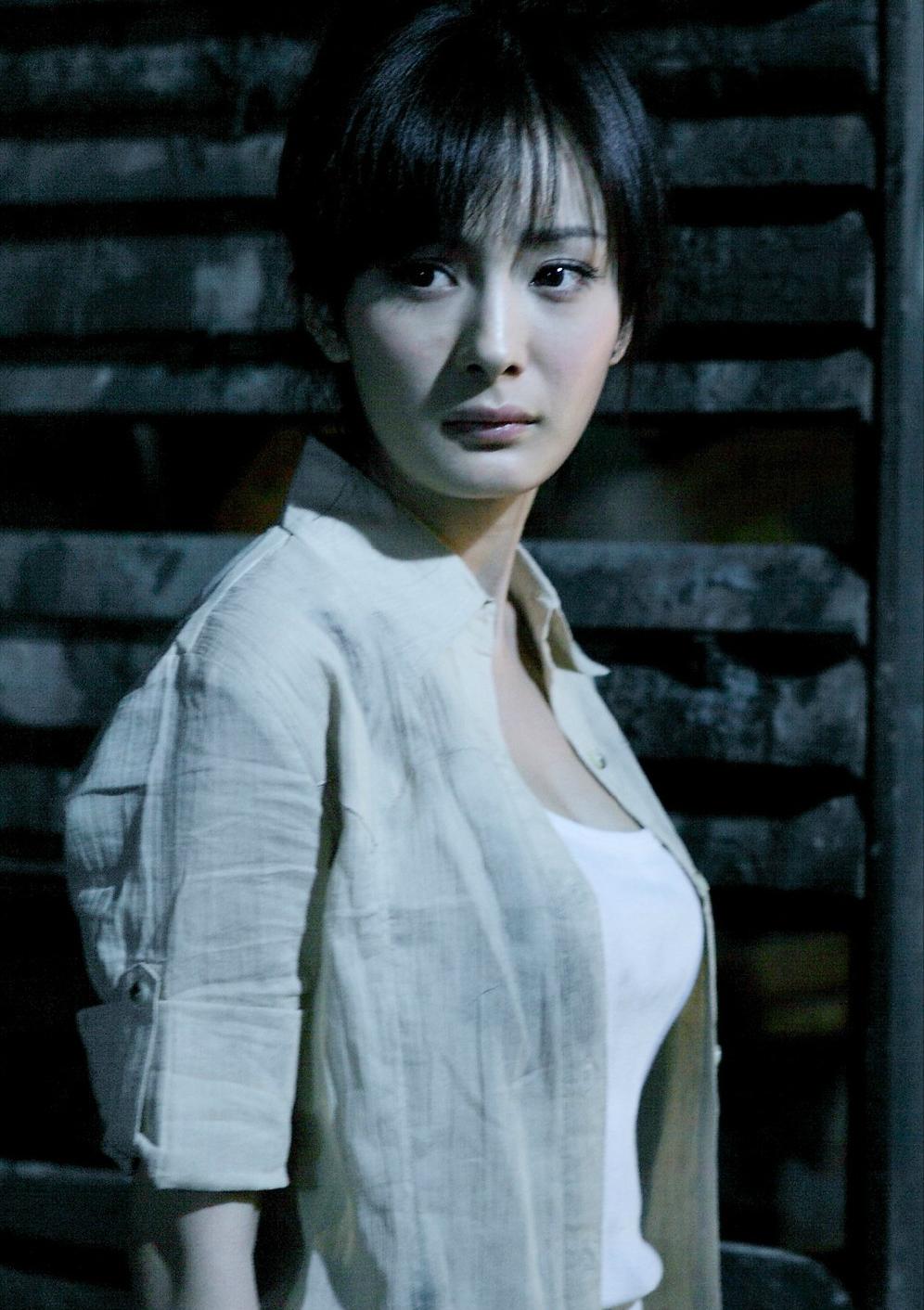 鹿晗是什么时候承认恋情的,鹿晗是什么时候宣布恋情的