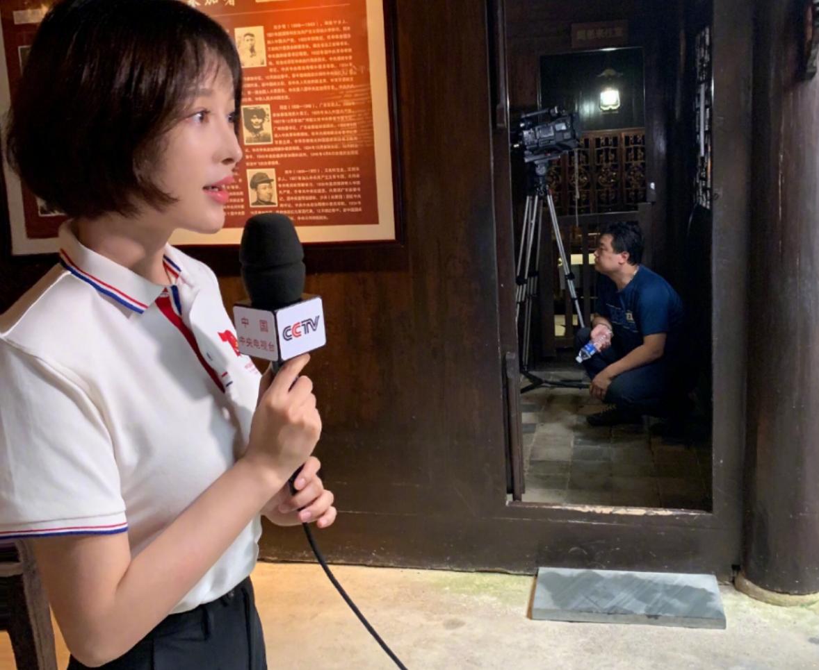 主持人胡蝶陆川怎么样了,主播胡蝶几岁嫁陆川