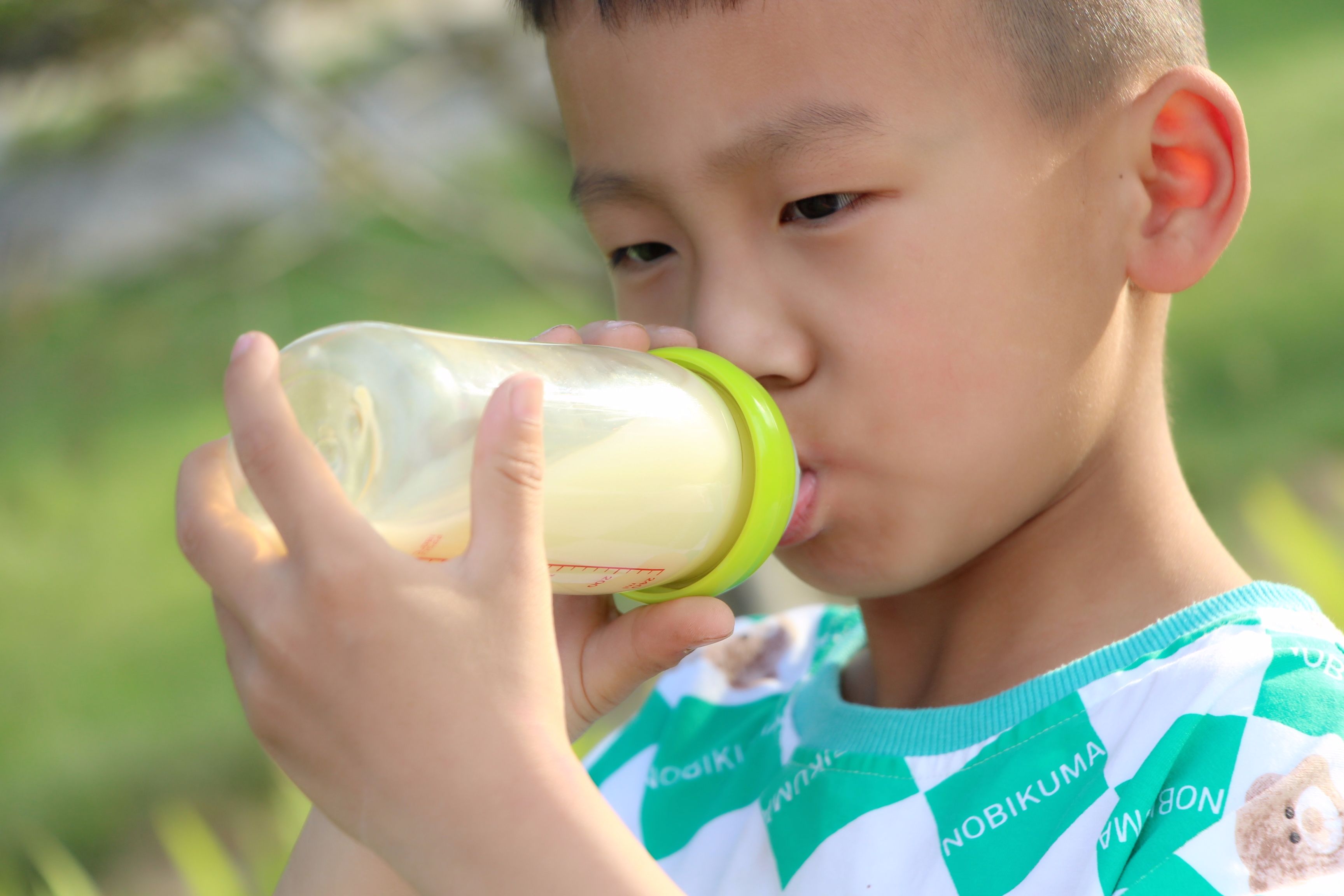 恒温保温智能全自动宝宝调奶器,七彩叮当的便携调奶器