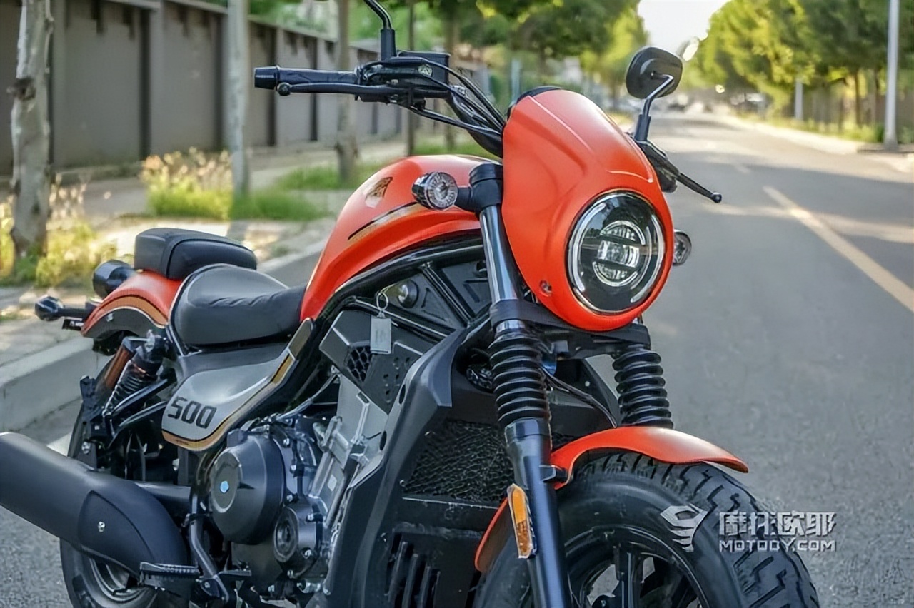 苍云500全新车,本田cm500对比苍云500