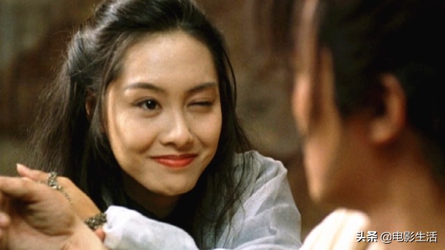 岁月不败美人,那些年港剧里面的“盛世美颜”,你最迷恋哪个?