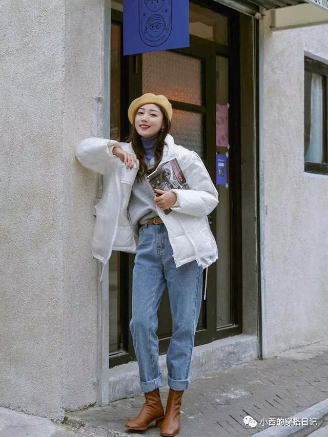 羽绒服如何搭配又时髦又显瘦,90鸭绒羽绒服女款修身显瘦中长款