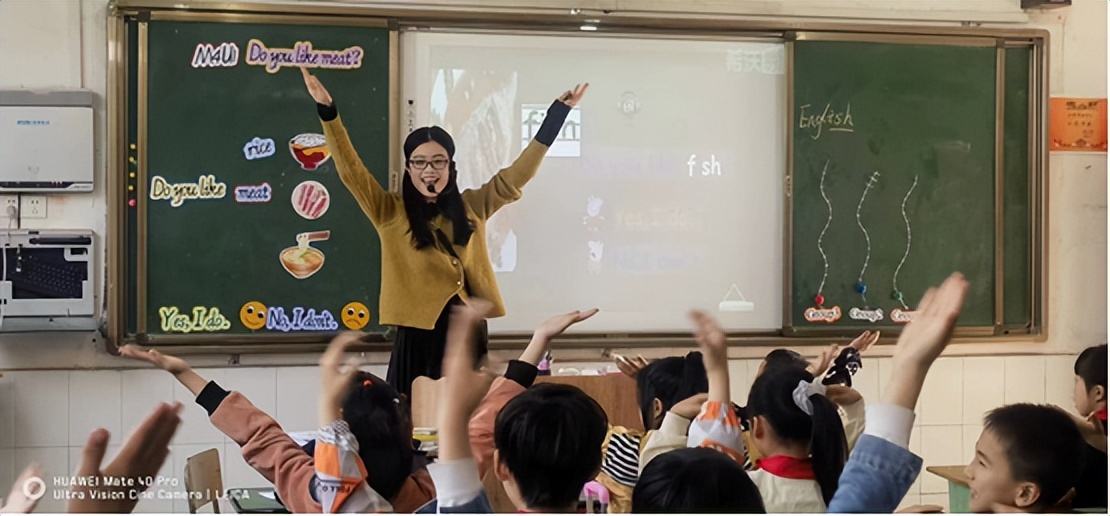 闈掕摑宸ョ▼鎼烘墜鍓嶈,闈掕摑宸ョ▼鎼烘墜骞惰繘