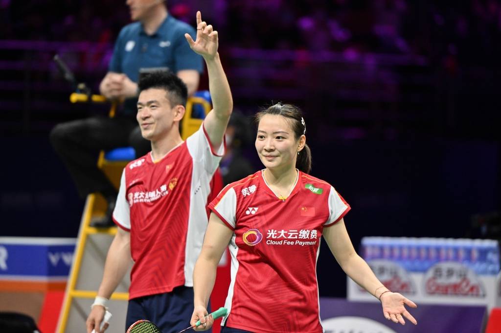 国羽第13次捧起苏迪曼杯,林丹最尴尬的一场比赛14:0大逆转