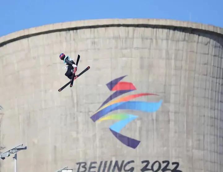 2022谷爱凌大跳台夺冠回放完整版,15岁谷爱凌夺冠视频