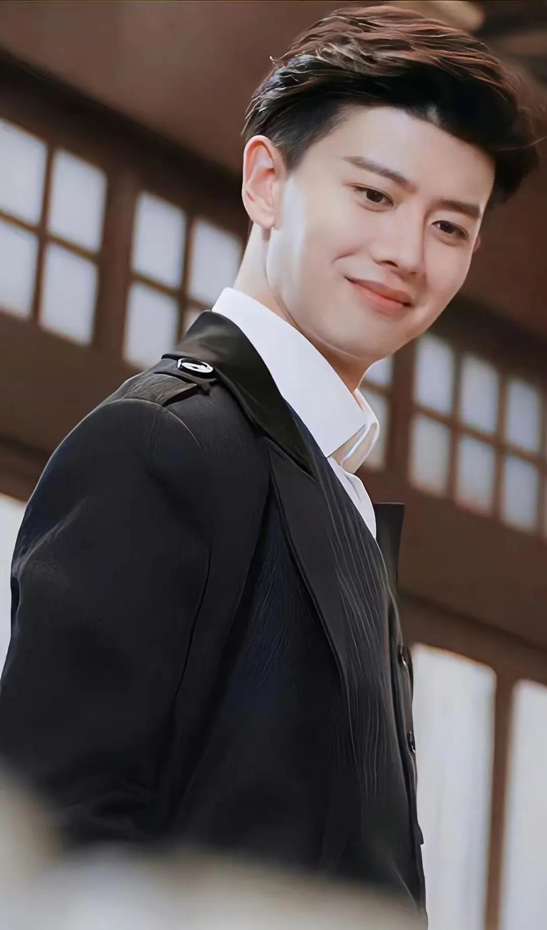 鐢佃鍓х増涓滃崕鍑や節缁啓绗崄鍥涚珷,闄堟儏浠ょ画鍐欎箣缇″綊浜戞繁绗崄鍥涢泦