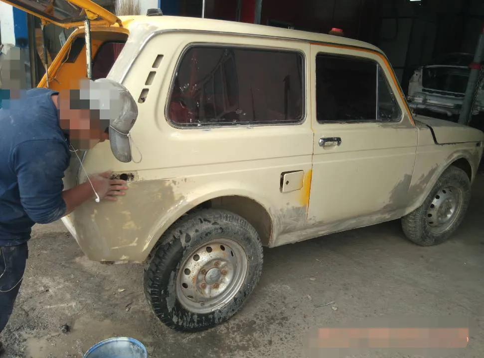 苏联拉达尼瓦爆改,苏联拉达老车修复