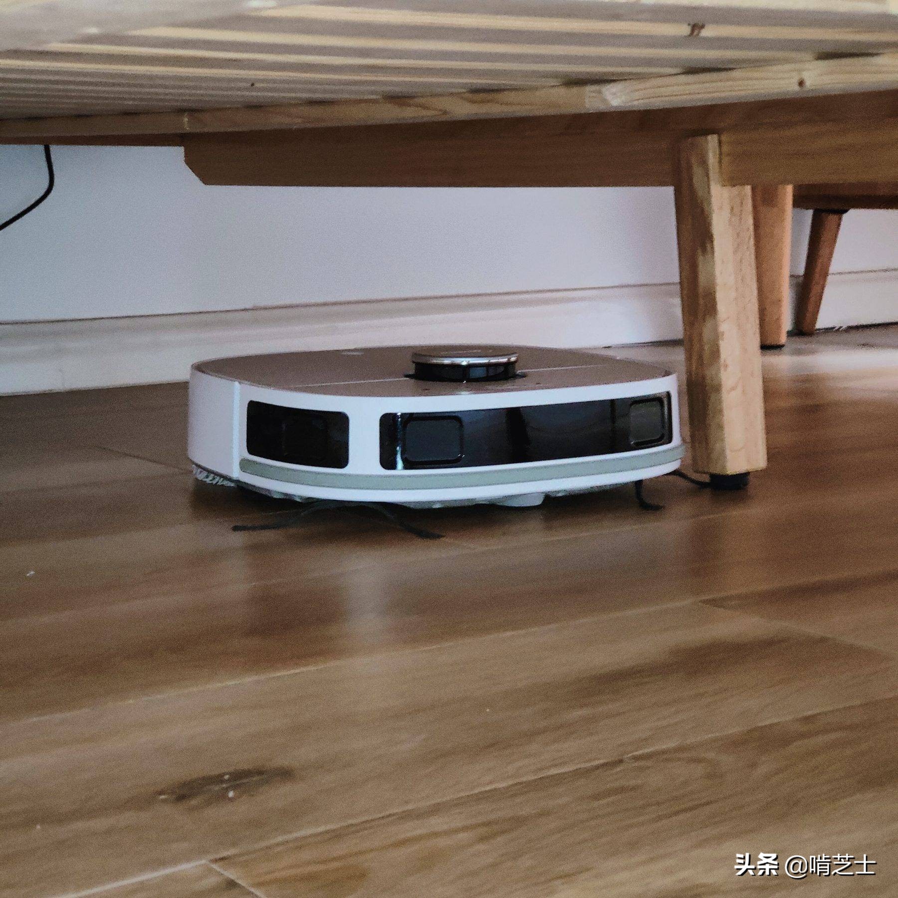 能扫能拖地的扫地机,美的w11扫地机器人如何清洗