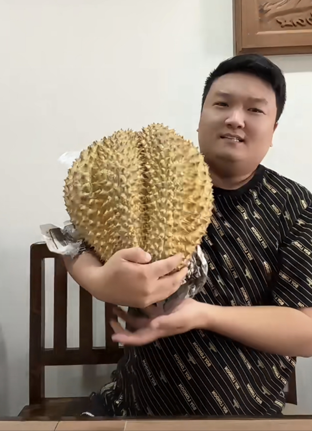 网红小胖在尼泊尔直播被害,小胖在尼泊尔被杀事件直播回放