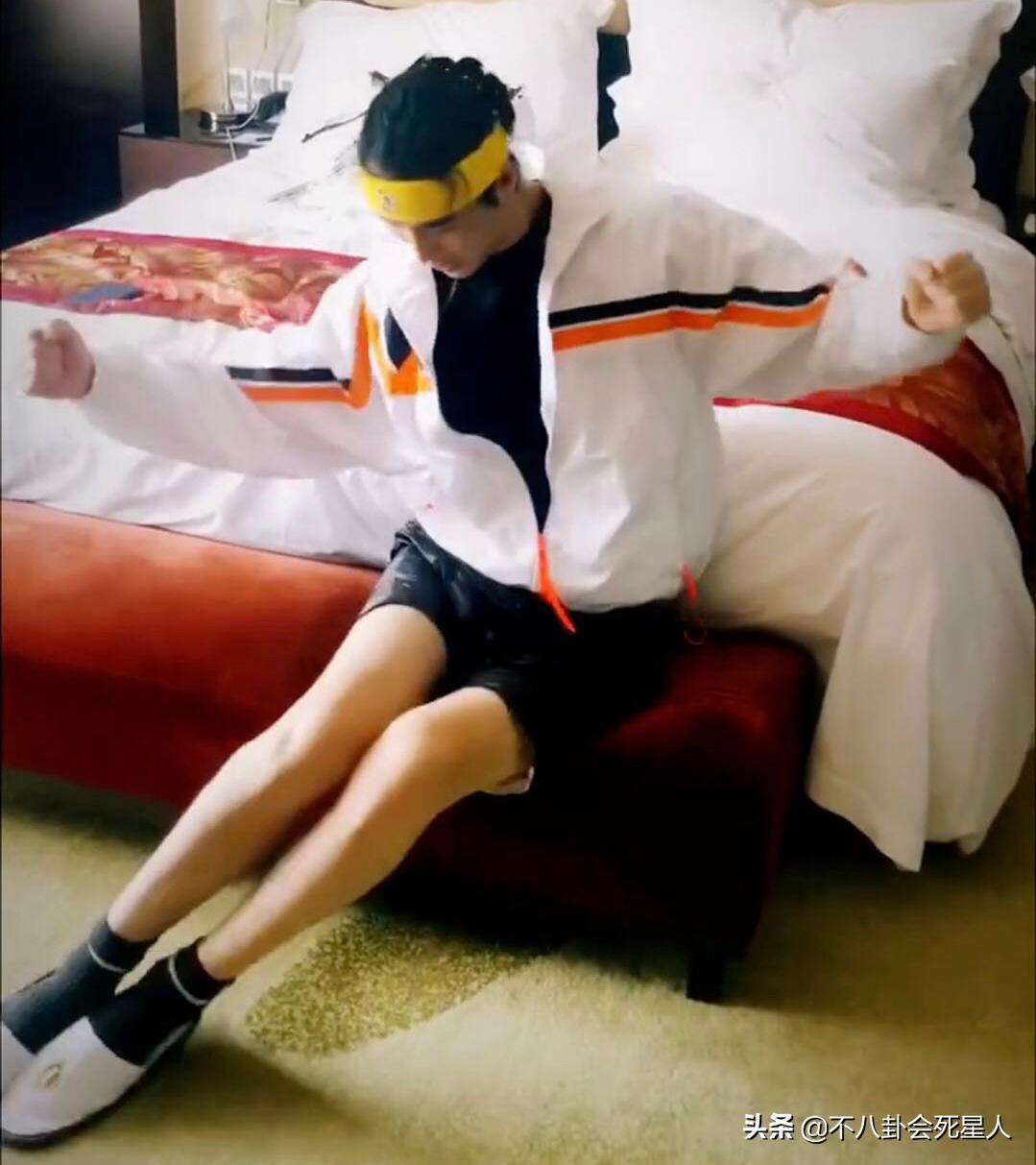 长腿、细腰、翘臀，女星拼命想要的身材，咋就长在了这些男星身上