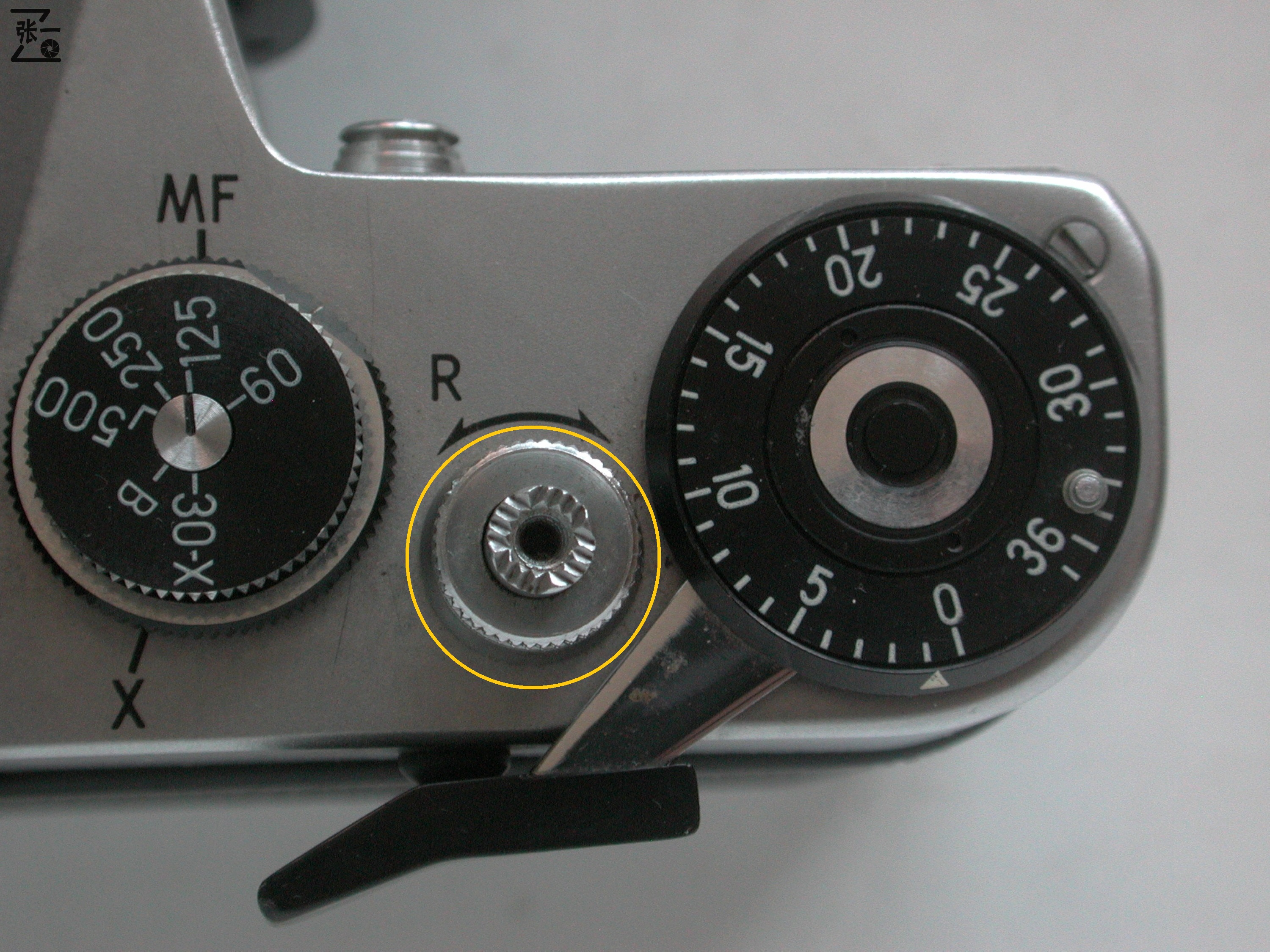 境遇尴尬的奥运会版KalimarSR300单反相机！苏联为美国贴牌生产