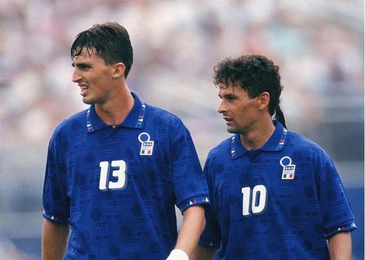 罗伯特巴乔年轻时,罗伯特巴乔踢什么位置最厉害