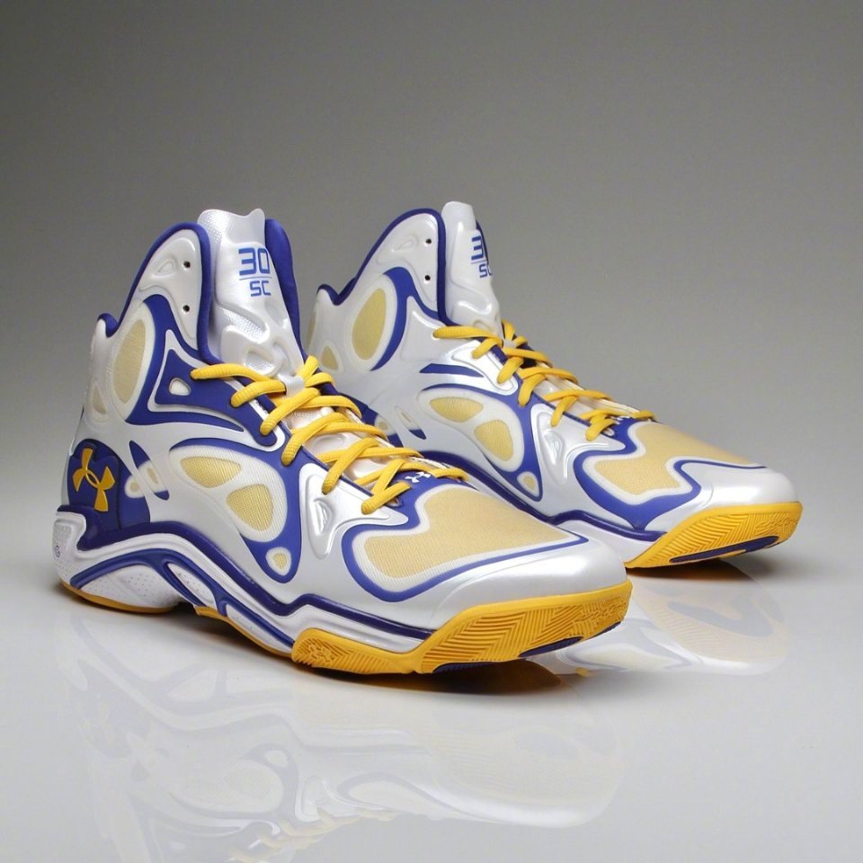 维金斯和汤普森最强nba,全明星直播维金斯