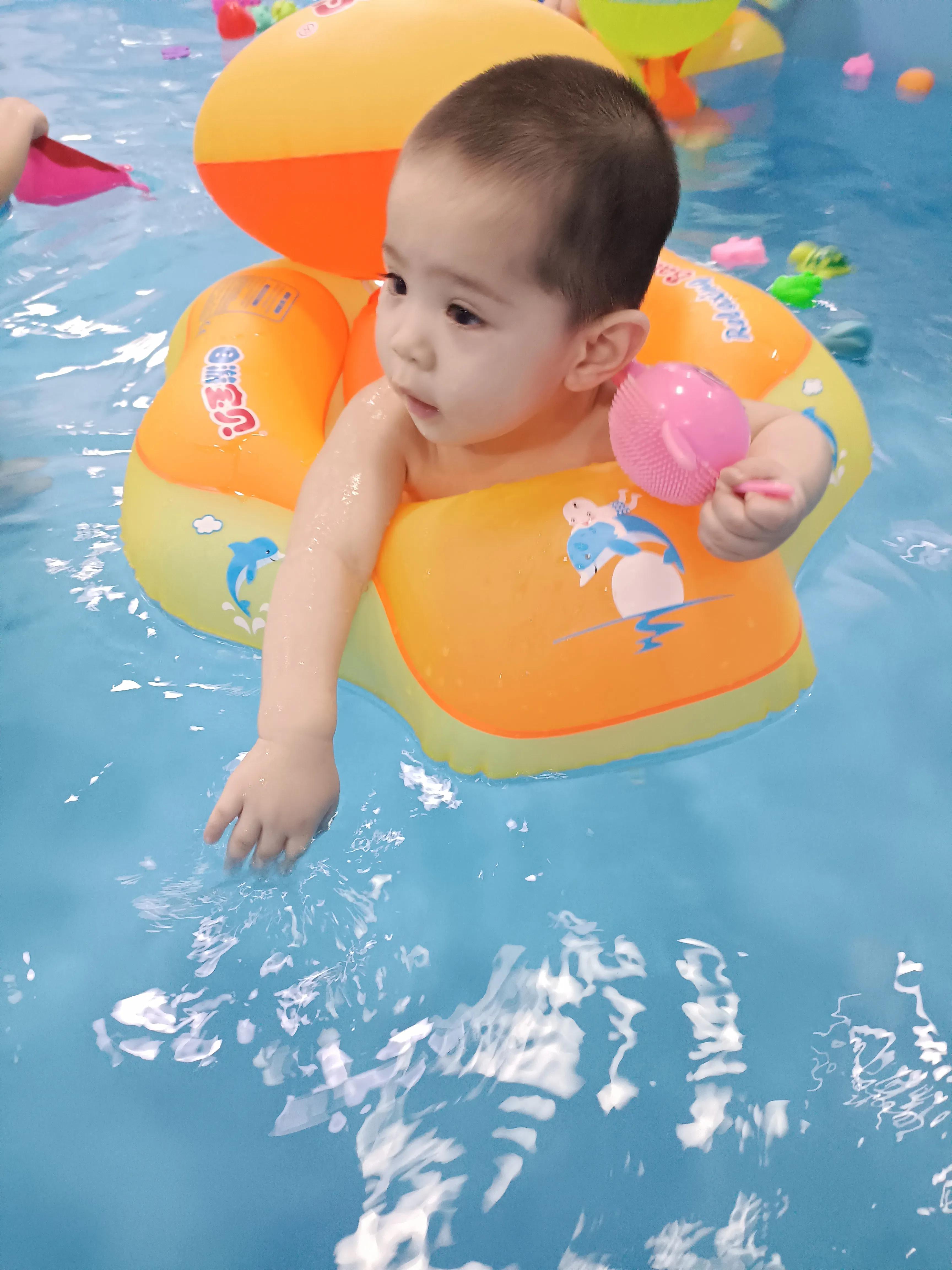 三个多月的宝宝突然拉血,四个月八天的孩子拉血