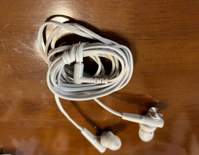 音质好的全入耳耳机,头戴式降噪音质超好耳机推荐