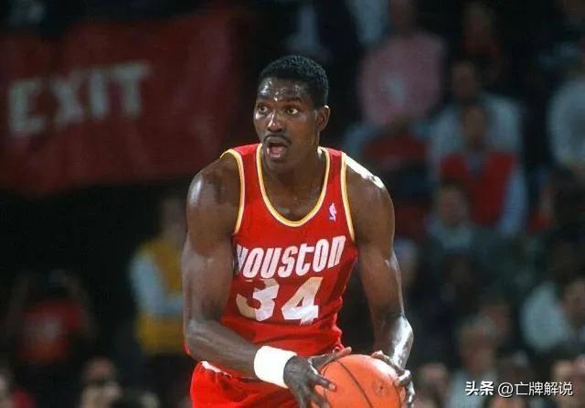 大梦奥拉朱旺梦幻脚步大卫罗宾逊,哈基姆奥拉朱旺夺冠军