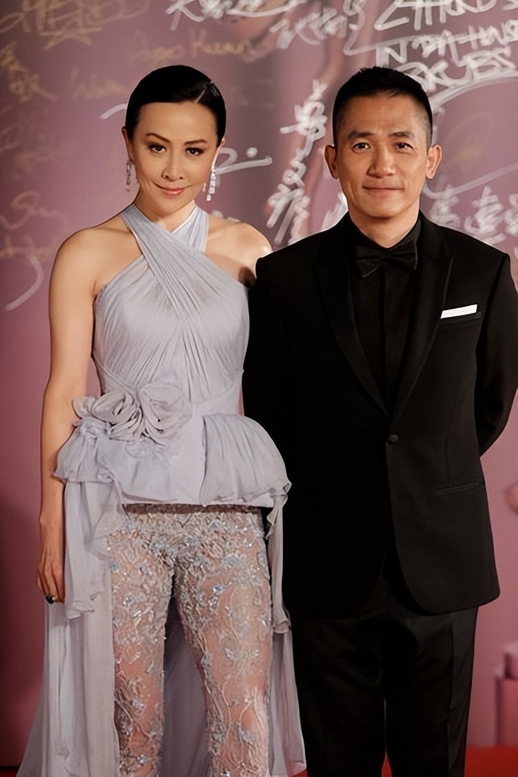 刘嘉玲被绑三小时，患上严重“特殊癖好”，难怪梁朝伟和她分居