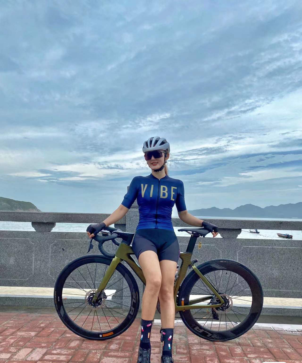 初学者入坑公路车建议什么预算,公路车入门避坑