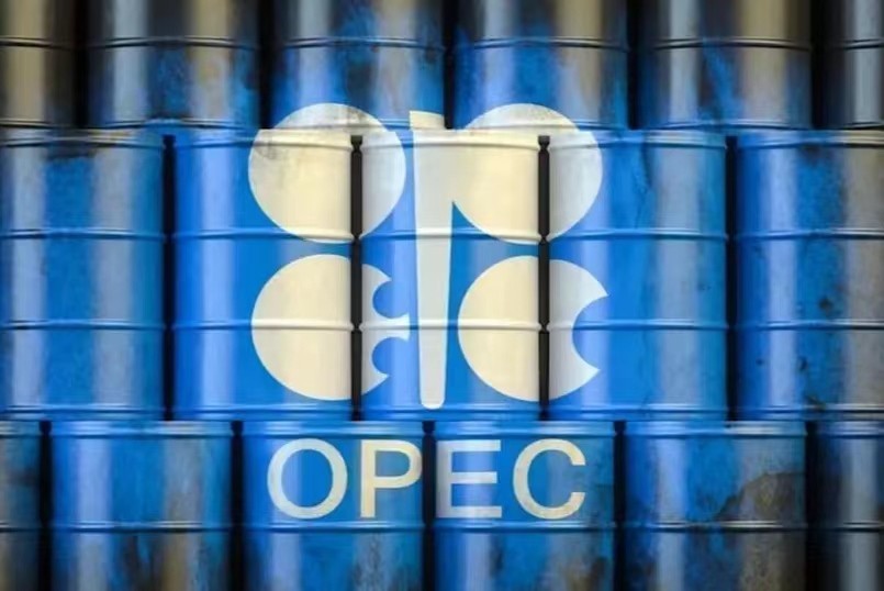 石油战争再现!日本印度果断抛弃美国,八大产油国为何制裁欧美?