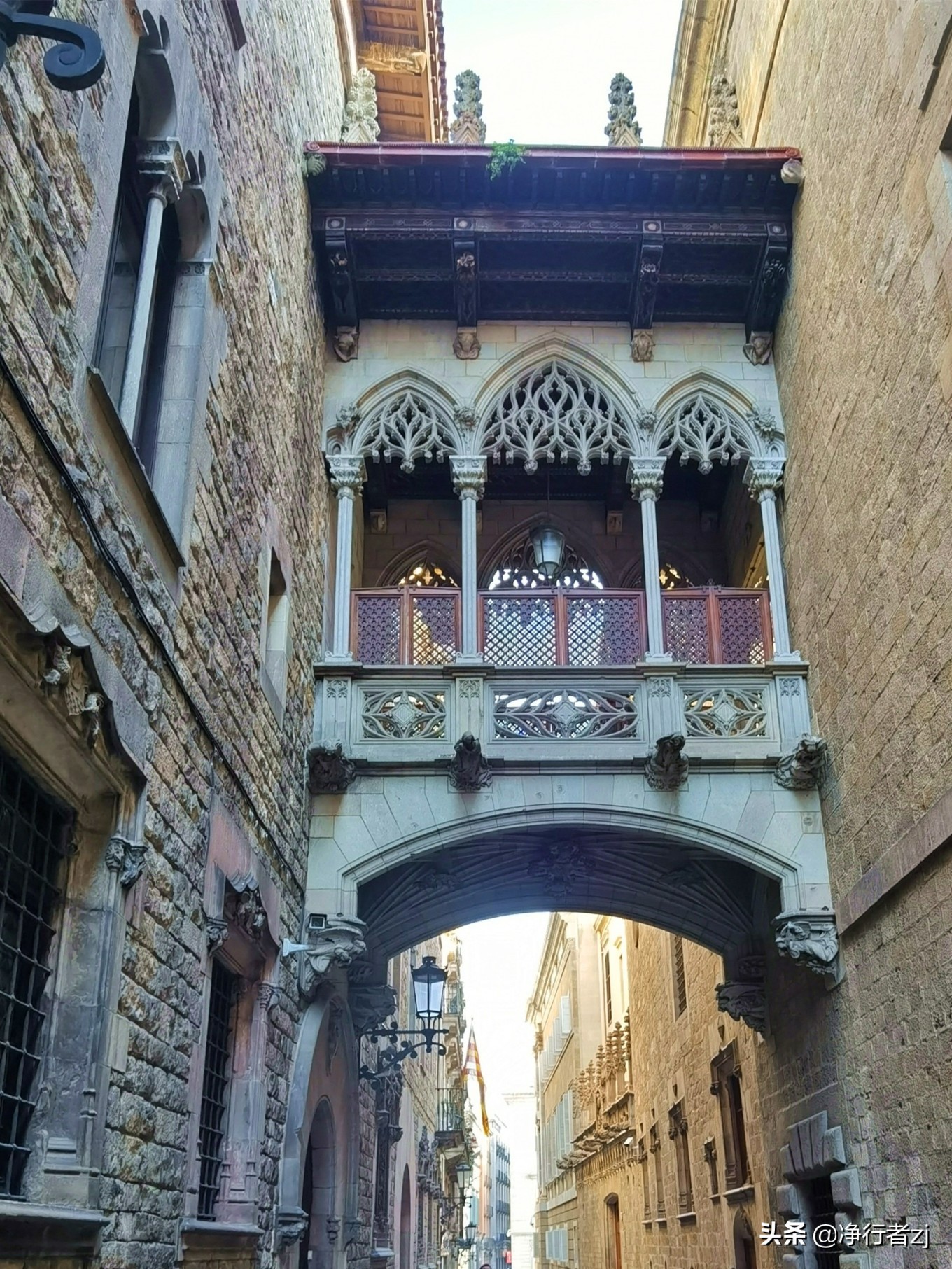 冬日暖阳拔“牙”记（34）巴塞罗那：高迪打造的欧洲之花（上）