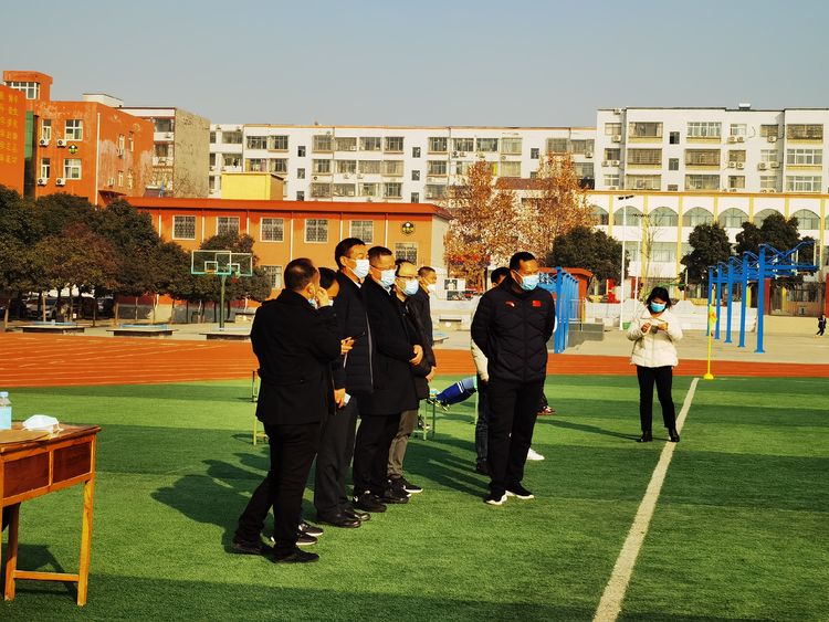 阳光体育快乐足球的标志,新密市校园足球