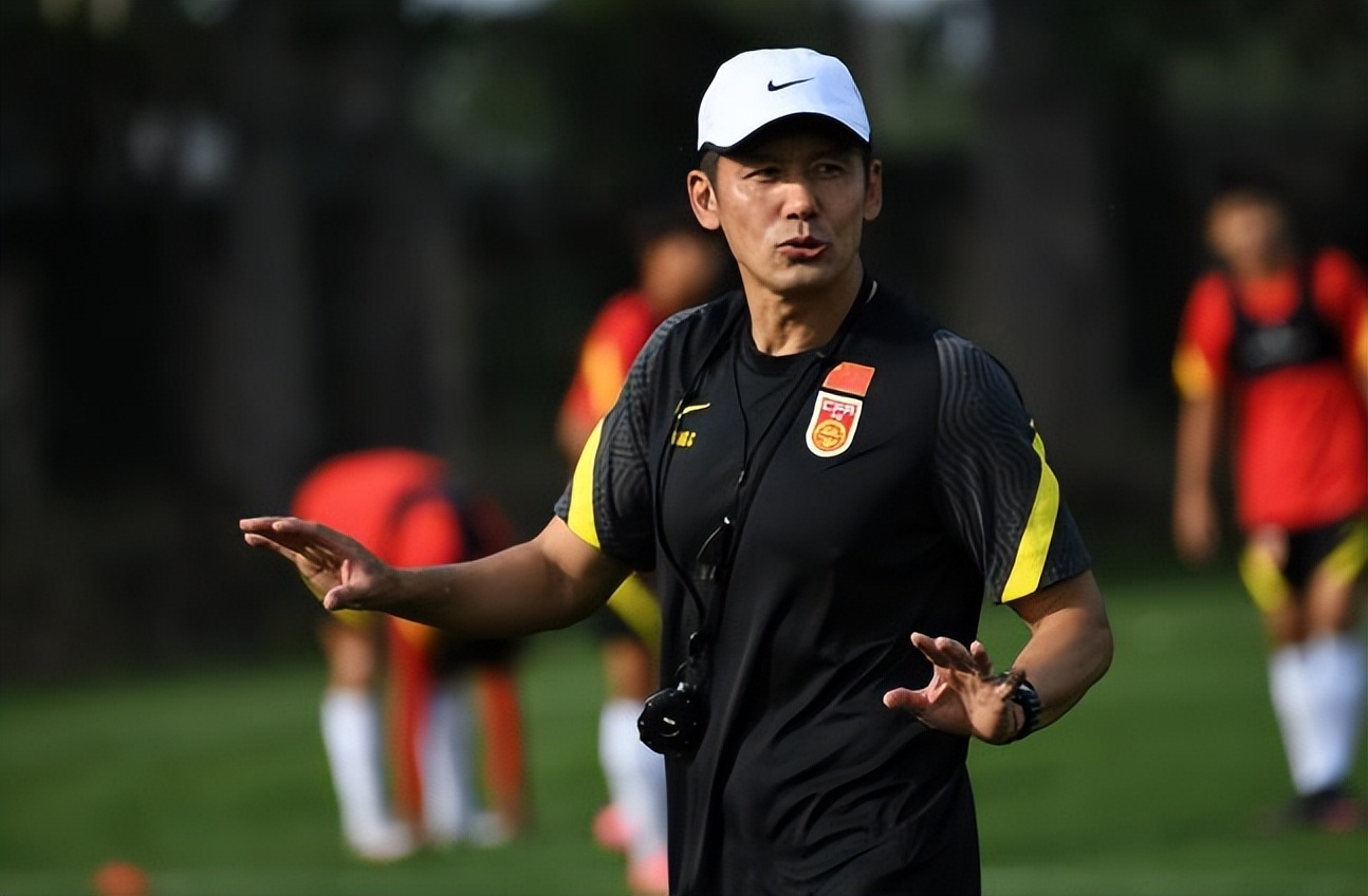 中国男足0比5惨败是真的吗,中国男足0比1不敌卡塔尔视频