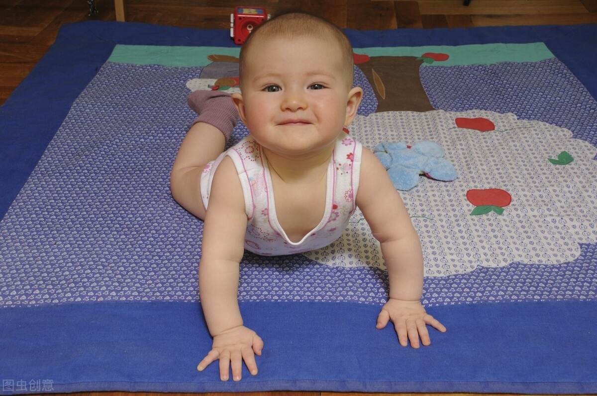 闺女上学谈恋爱怎么办,养女在家里没地位27岁不敢谈恋爱