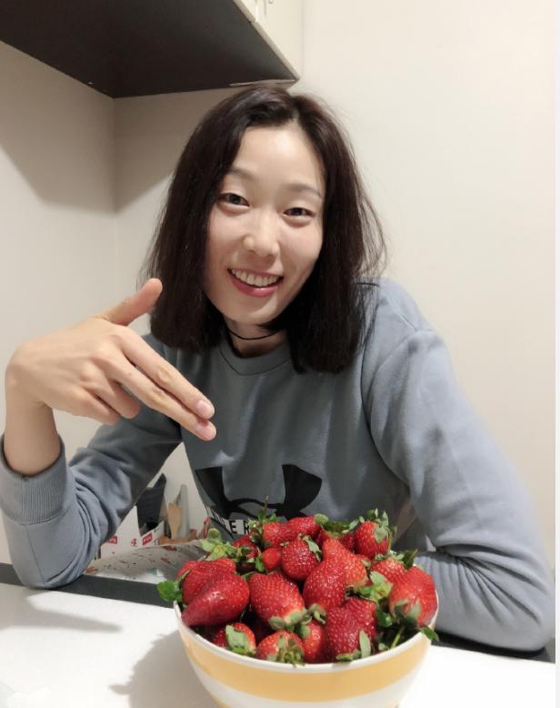 外国球迷评价朱婷复出,为什么朱婷赛场上的怒吼引非议