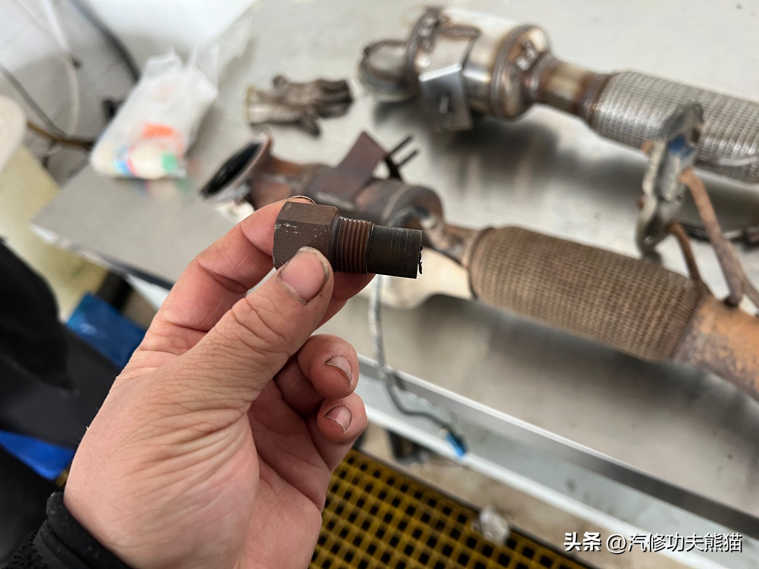 沃尔沃xc60十年老车,最新款沃尔沃xc60烧机油是通病吗