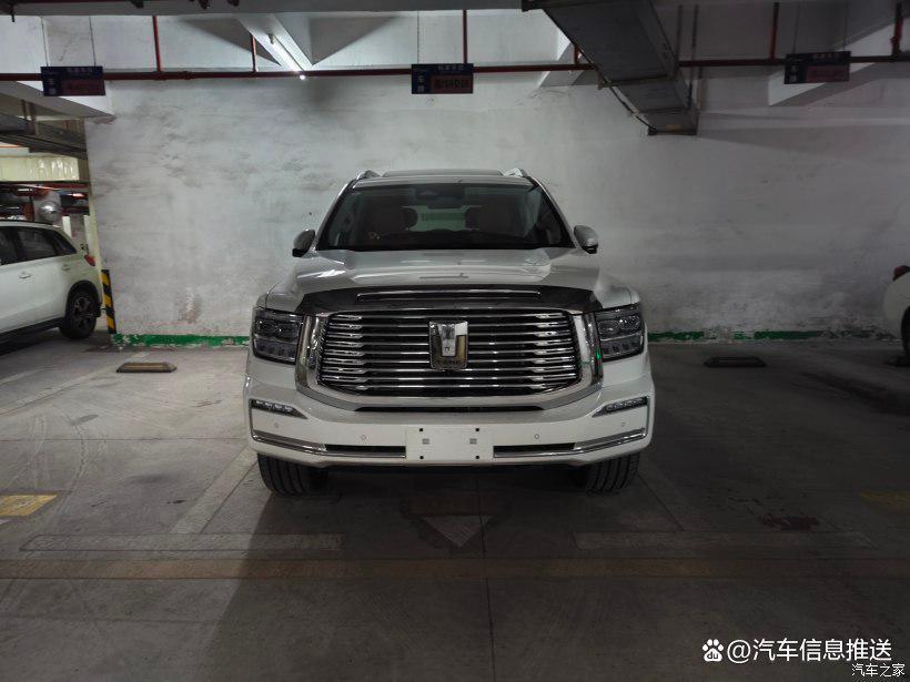 坦克500和丰田普拉多安全性对比,坦克500对比普拉多后备箱空间