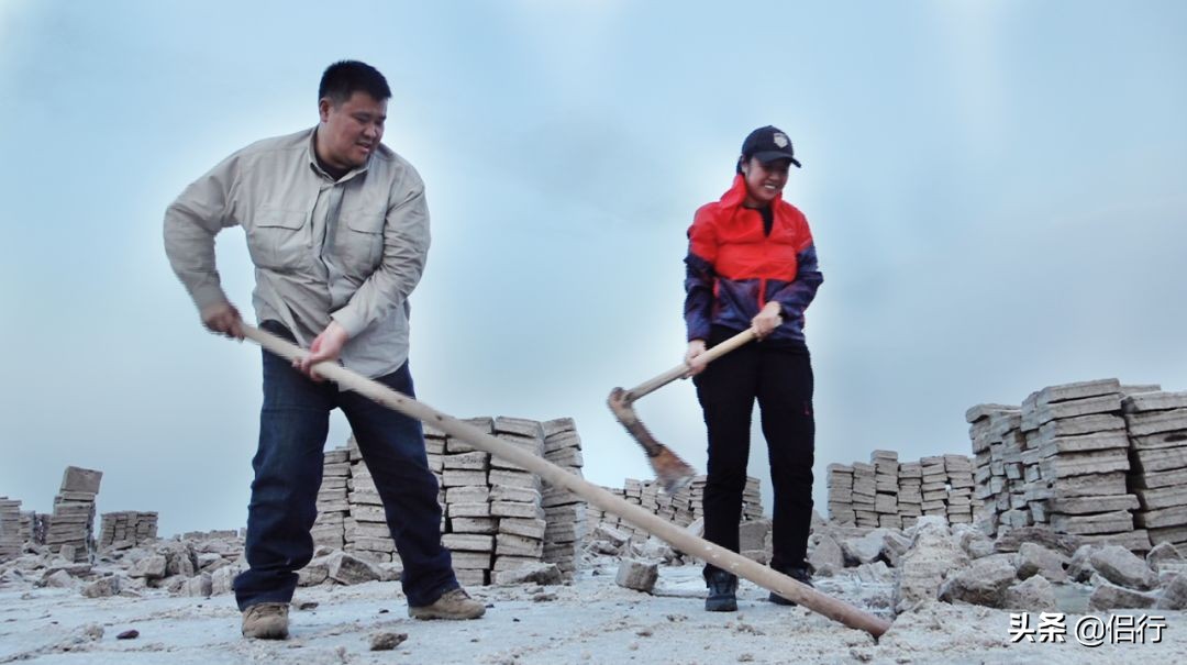 在非洲的死海，探访最接近地狱之门的人