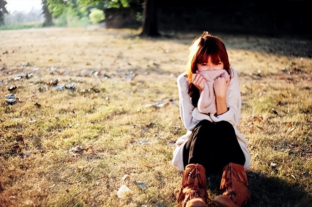 男人扎心伤感句子图片,扎心的句子伤感的句子