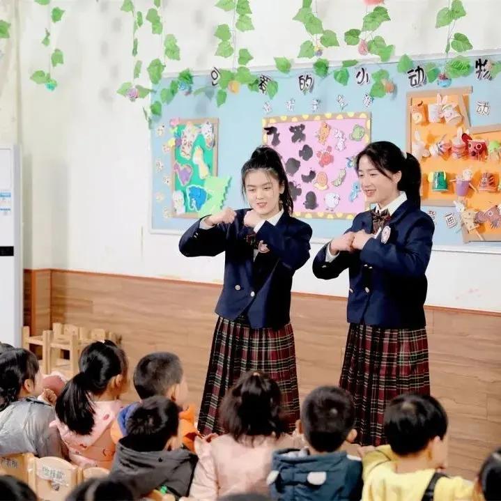 初中毕业的女生学什么有前途,初中毕业想学习技术学什么好