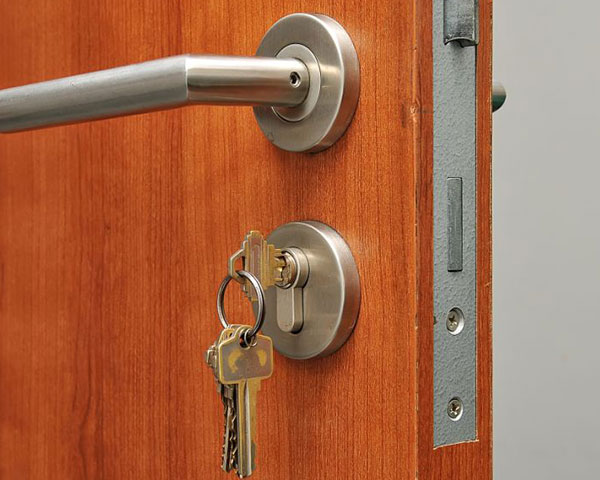 防盗门锁开锁大概多少钱,开门锁收费多少