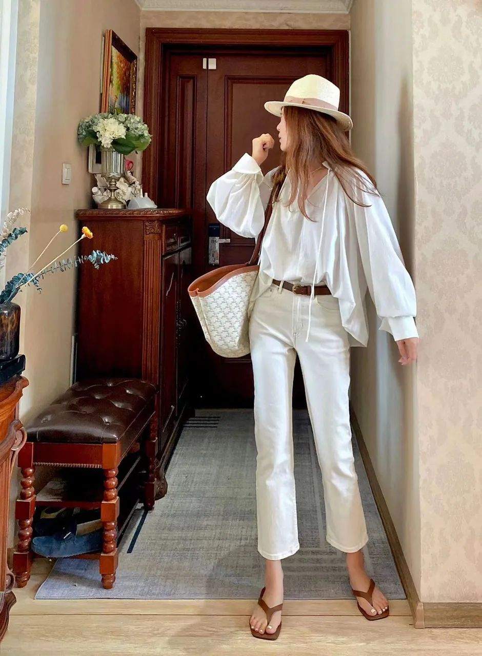 春夏流行：“白裤子”的6种搭配，好看又高级