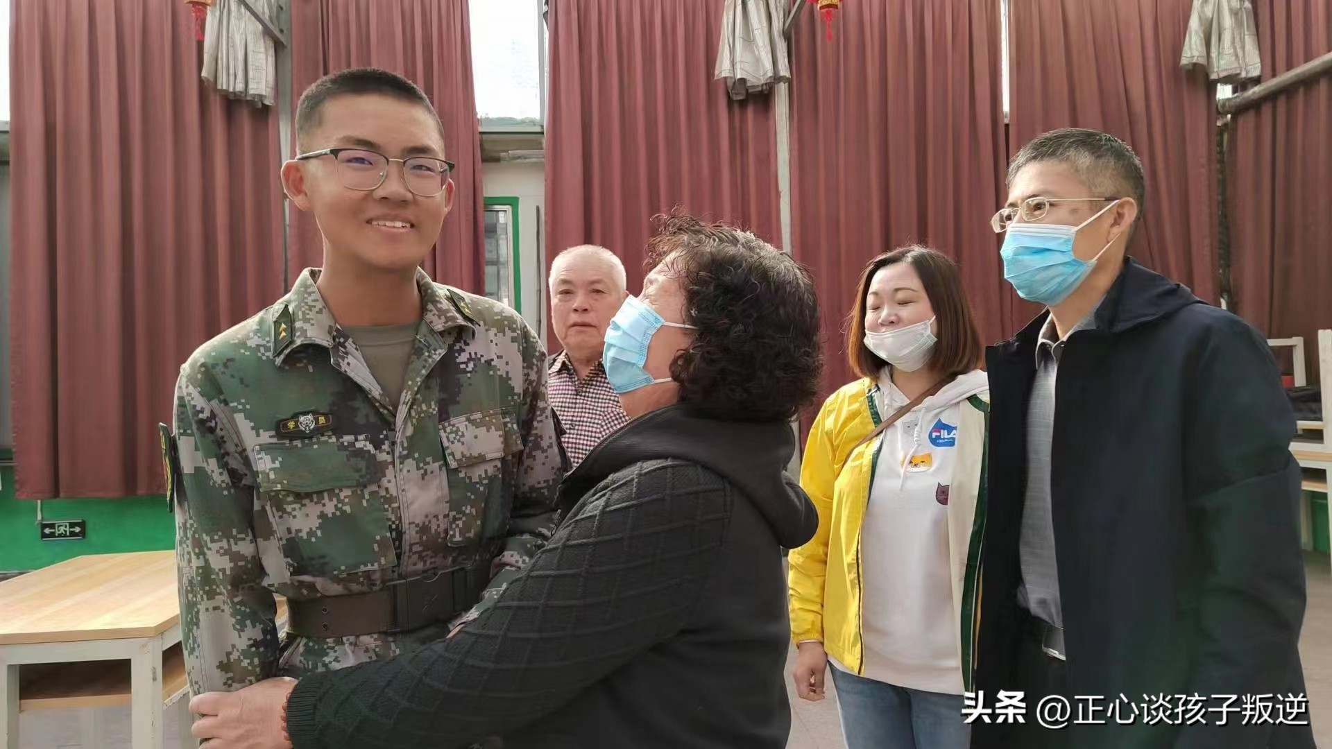 如何引导孩子初中时的叛逆期,初一叛逆期的男孩怎么教育