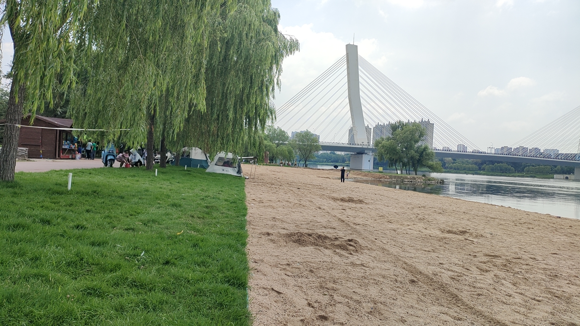 沈阳五里河公园像体育场,处处都有好玩的地方