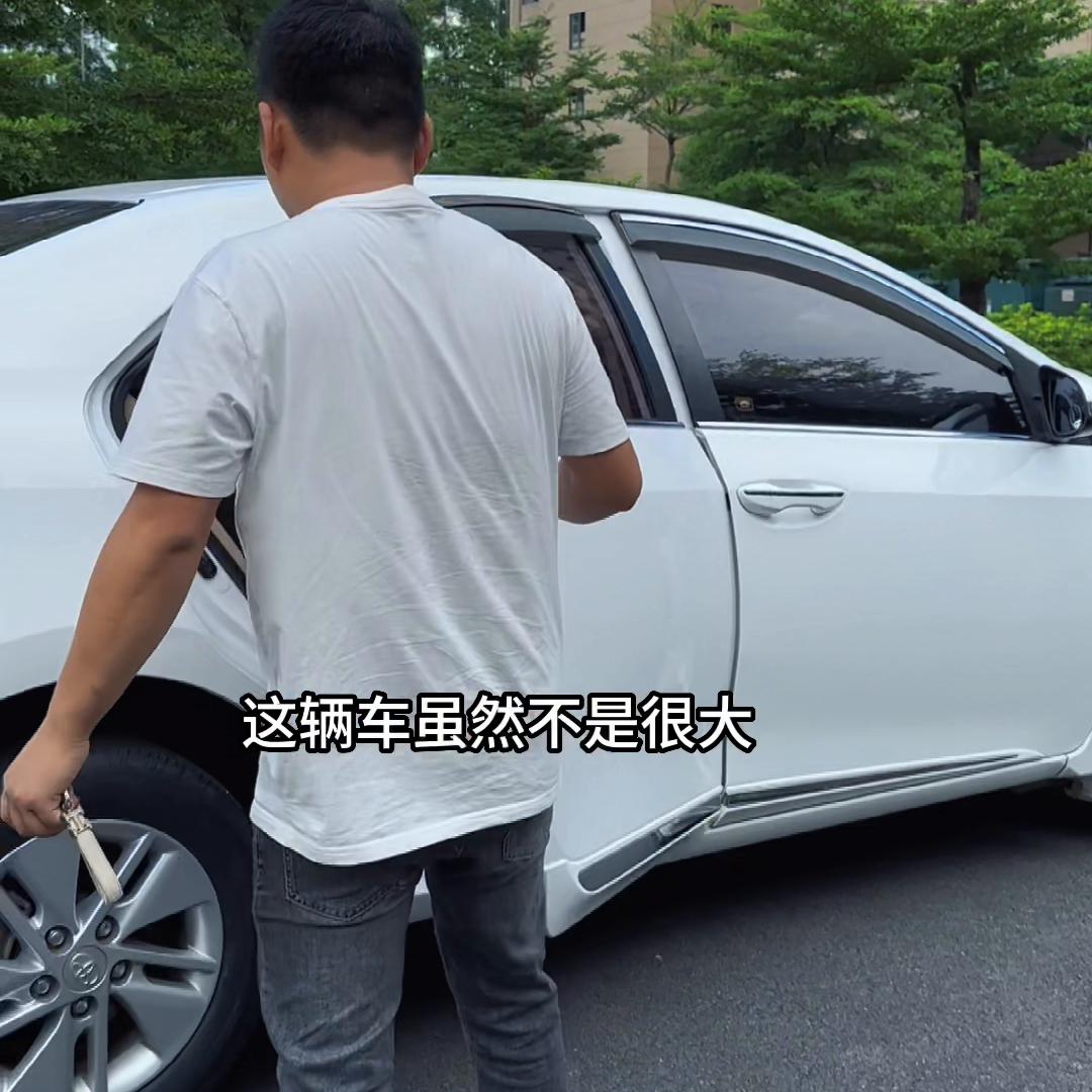 2011年丰田卡罗拉1.6自动挡优缺点,2015年二手卡罗拉1.6自动多少钱