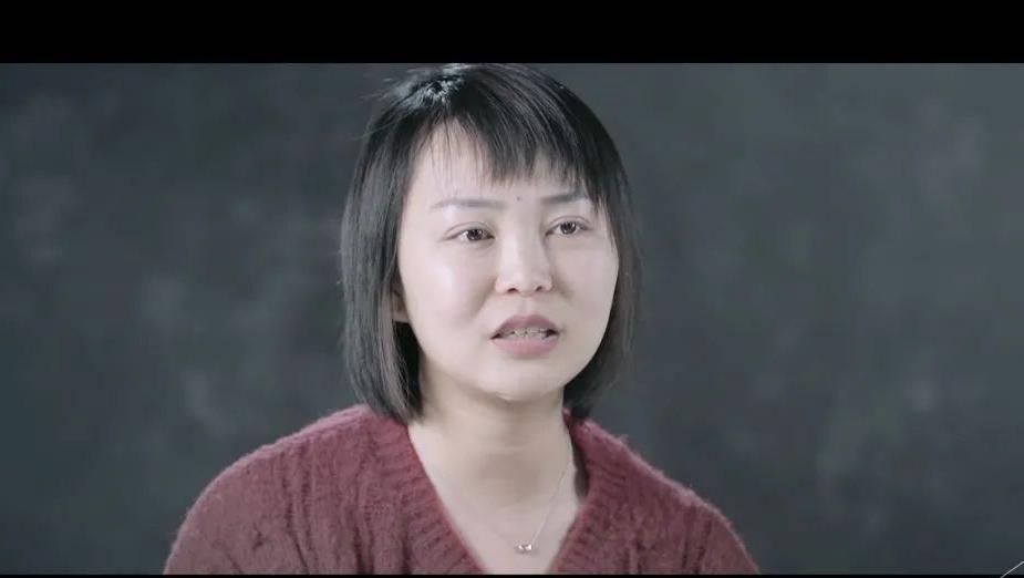 河南女子借钱向亲戚一分没借到,河南一女孩发朋友圈借钱