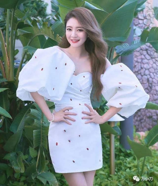 万小刀的江湖往事,万小刀感情故事