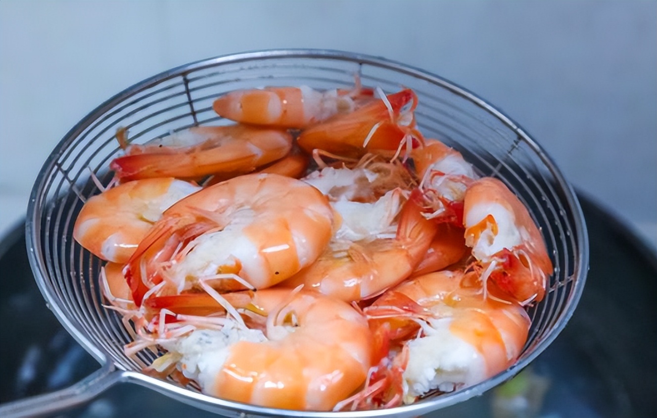 基围虾是煮的好还是蒸比较好,蒸基围虾是热水上笼还是凉水上笼