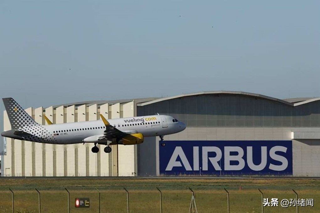 商飞c919第二架交付东航飞机进展,中国签下300架空客飞机订单