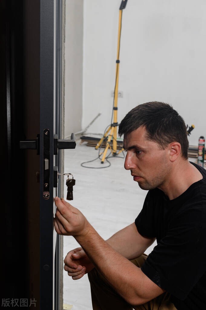 换了门锁,进户门锁机械锁哪种好