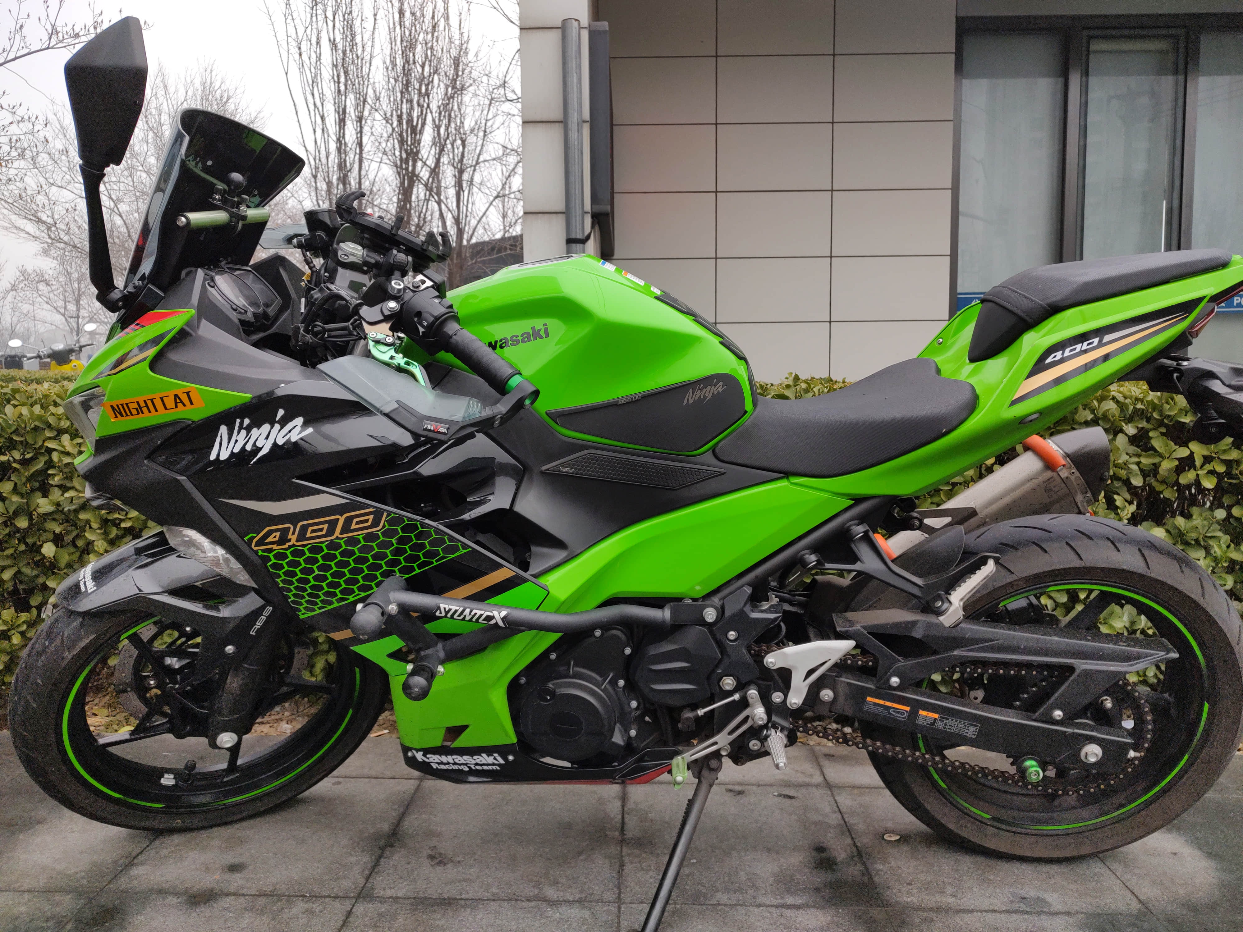 摩托罗拉edges30吃鸡能开90帧吗,摩托罗拉edges30评测