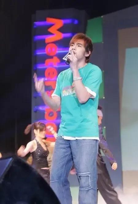 截止2020周杰伦代言了哪些品牌,周杰伦什么时候代言的可比克薯片