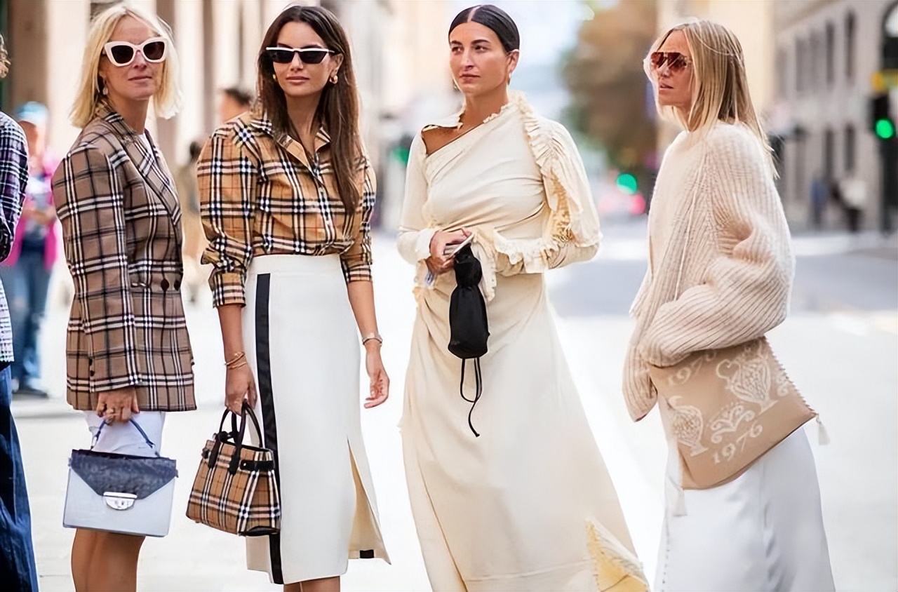 牢记4个穿衣法则穿出高级感,冬季外套与内搭时髦穿搭公式